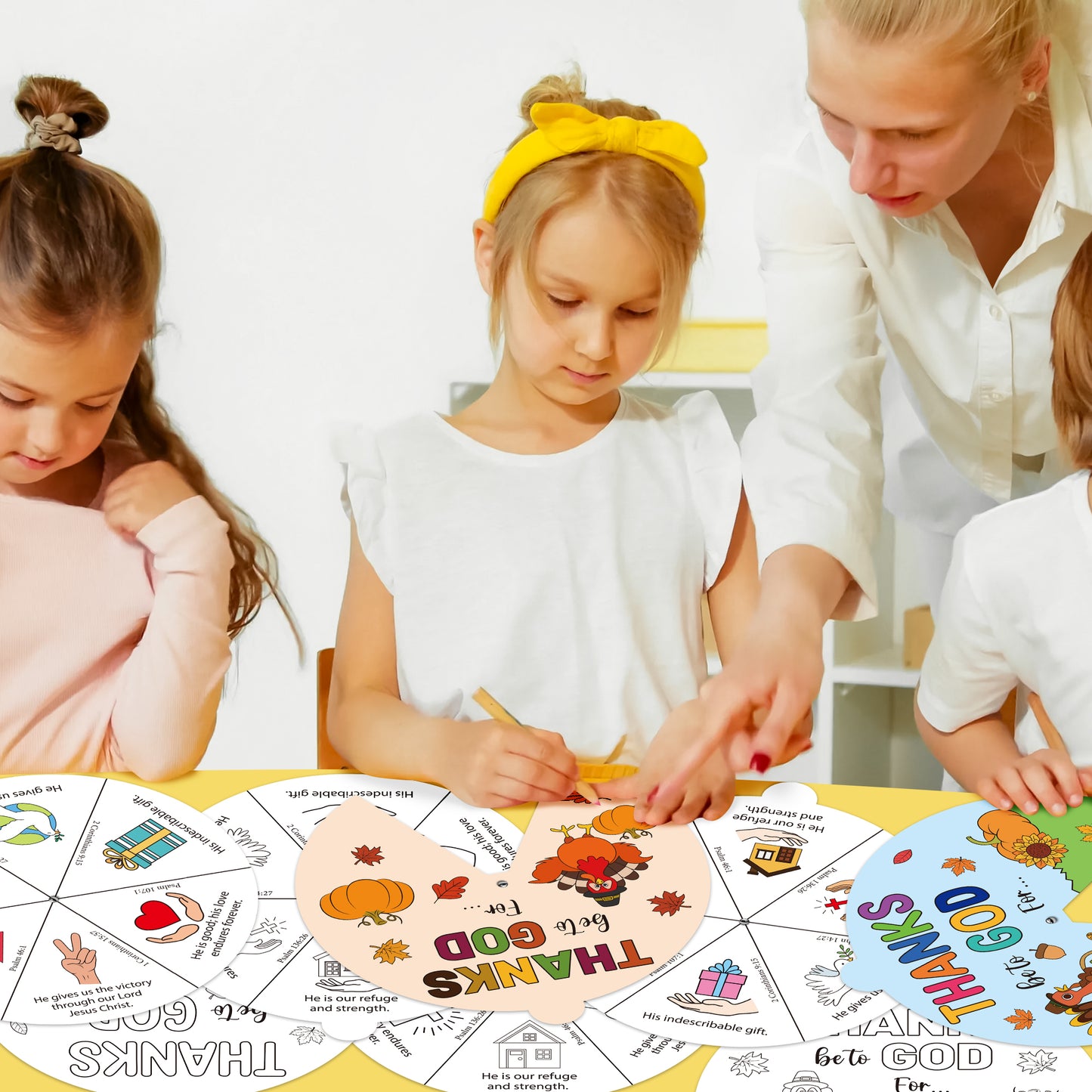 COcnny Fall Thanksgiving Spining Card - 24 Sets Color Your Own Religious Art Coloring Craft for Kids, Autumn Turkey Wheel Kit DIY Craft Art Cards for Sunday School Christian Classroom Home Activities