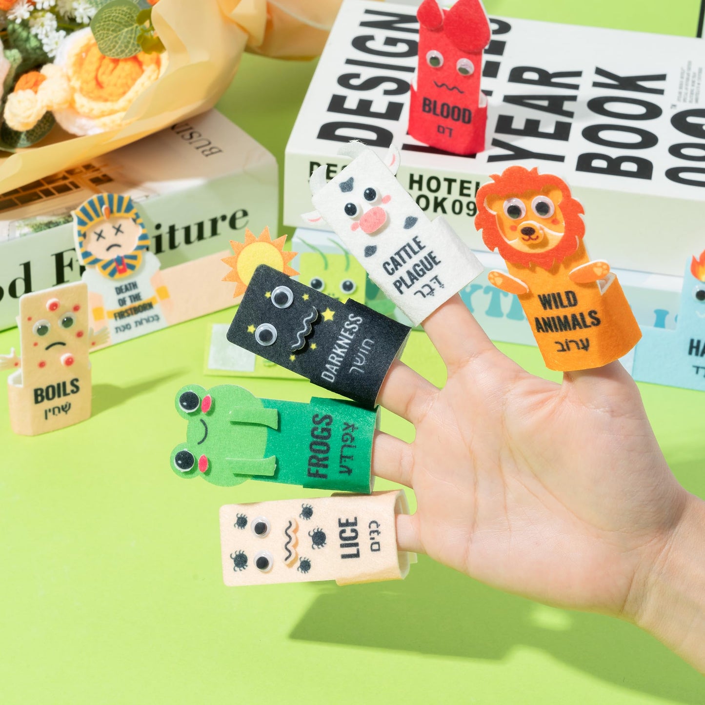 COcnny Passover Plagues Finger Puppets - 30pcs DIY Ten Plague Felt Finger Puppet Toy Making Kit, Make Your Own Story Telling Toys for Kids, Religious Jewish Pesach Seder Passover Christian Party Craft